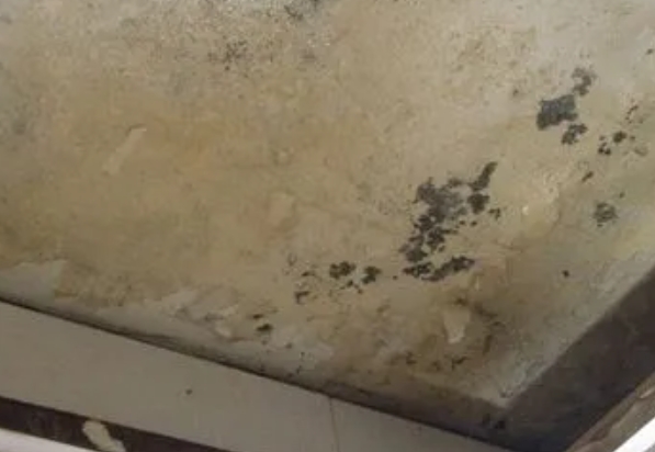 麟游阳台漏水维修公司分享下麟游卫生间渗水维修需要注意哪些问题。